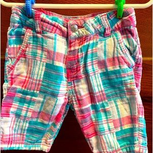 Little Girls Levi’s patchwork look madras plaid Bermuda shorts, size 3T. VGC
